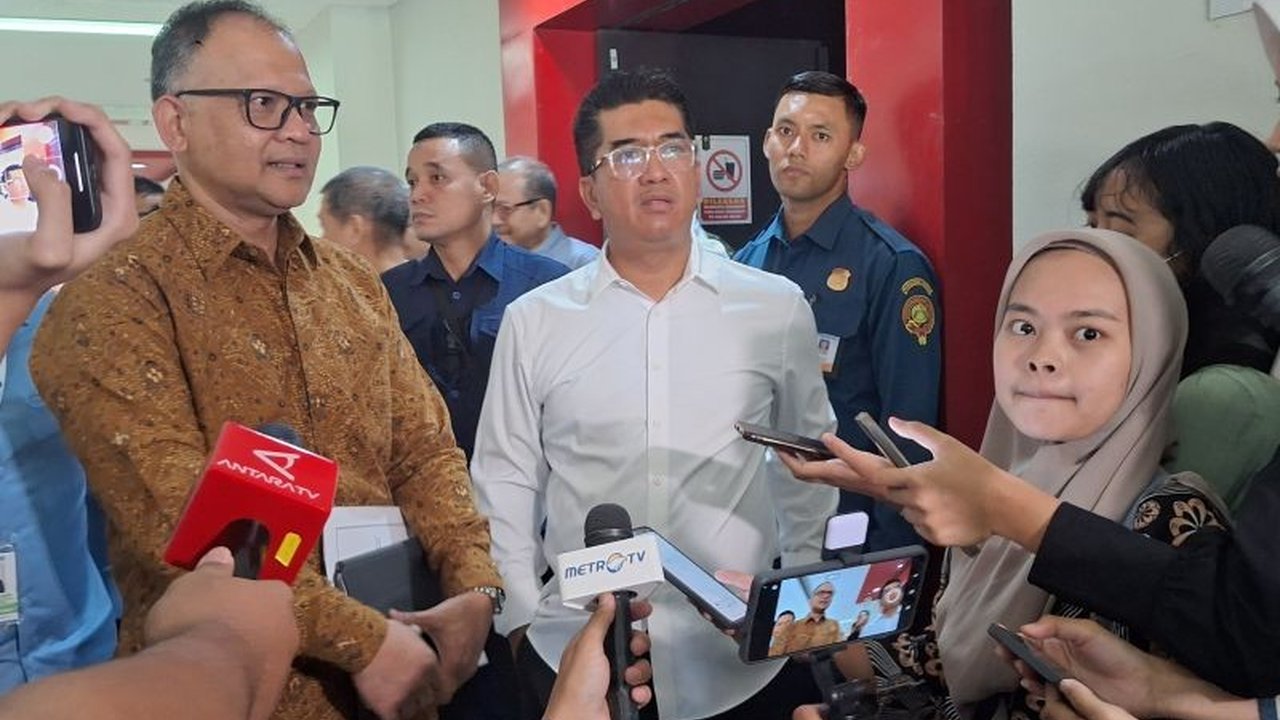 Rektor UI Heri Hermansyah mengeluarkan Imbauan Rektor UI agar masyarakat tetap tenang dan menahan diri menyikapi kondisi bangsa, sekaligus mengatur kegiatan akademik dan non-akademik daring. Apa alasannya?