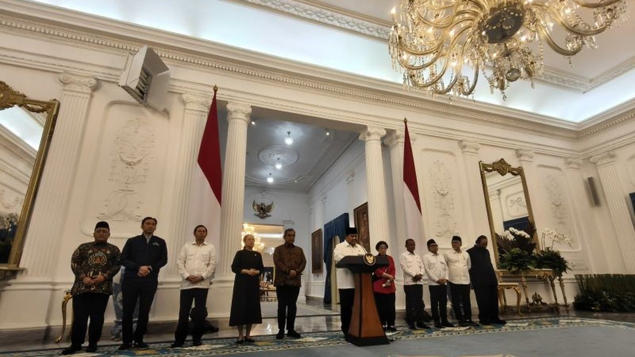 Presiden Prabowo Subianto bersama delapan ketua umum partai politik DPR RI mengeluarkan sikap bersama terkait demonstrasi. Apa saja poin penting dari kesepakatan para pemimpin partai ini yang menegaskan sikap Prabowo Parpol Demonstrasi?
