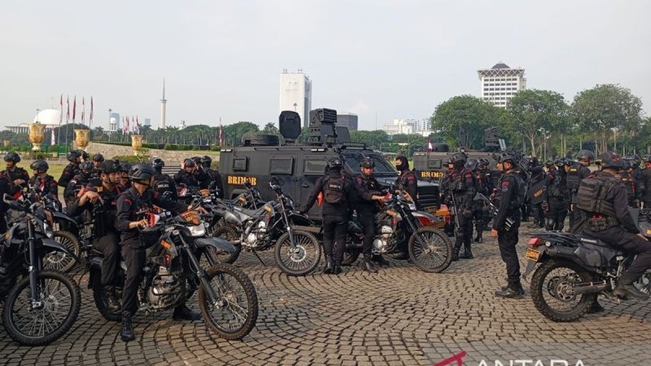 Grab Indonesia memberlakukan kebijakan Work From Home (WFH) bagi seluruh karyawannya menyusul demo berkepanjangan di berbagai kota. Apa alasan utama di balik keputusan penting ini?