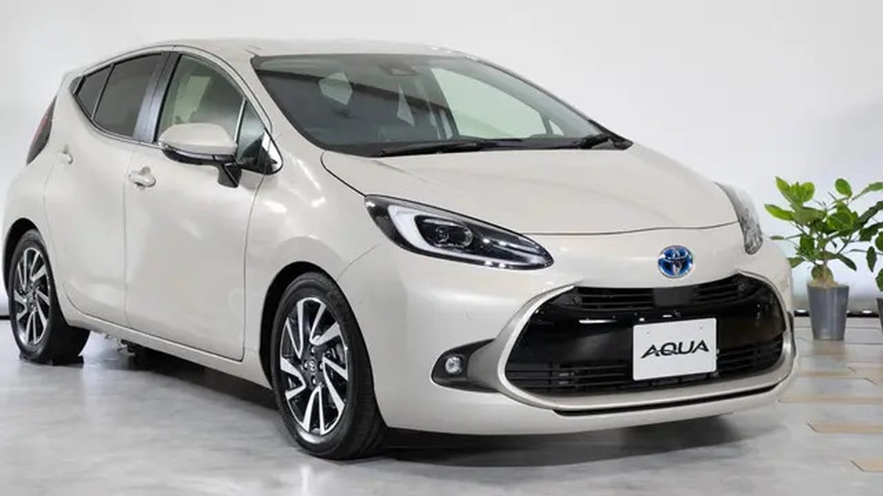 Toyota Aqua facelift diperkirakan meluncur pada awal September 2025 (Toyota)
