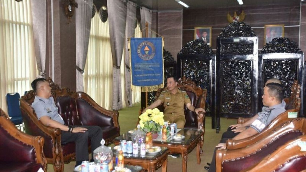 Pemerintah Kabupaten Rejang Lebong siap mendukung penuh Program Penanaman Kelapa 1.000 bibit oleh Kemenkumham. Simak detail lokasi dan target peluncurannya!