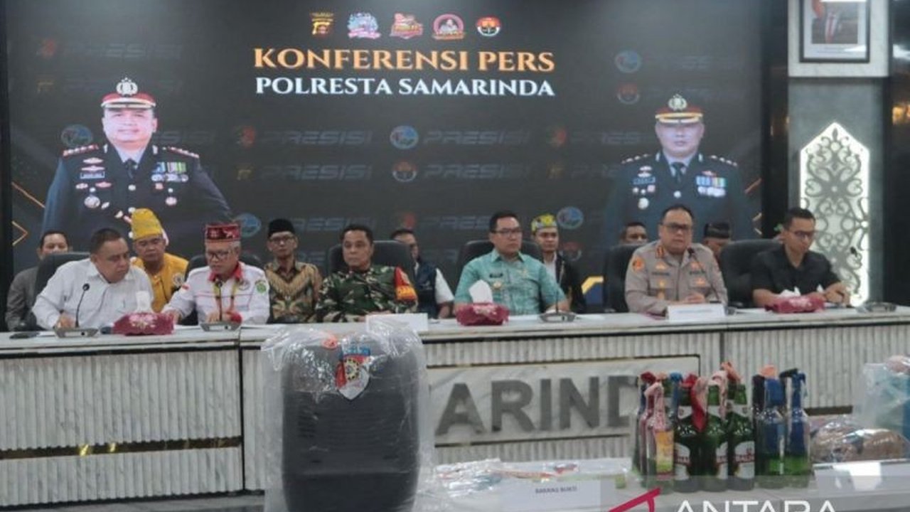 Empat mahasiswa Unmul ditetapkan sebagai tersangka kasus perakitan bom molotov. LBH Unmul turun tangan berikan pendampingan hukum, bagaimana respons kampus terhadap Mahasiswa Unmul?