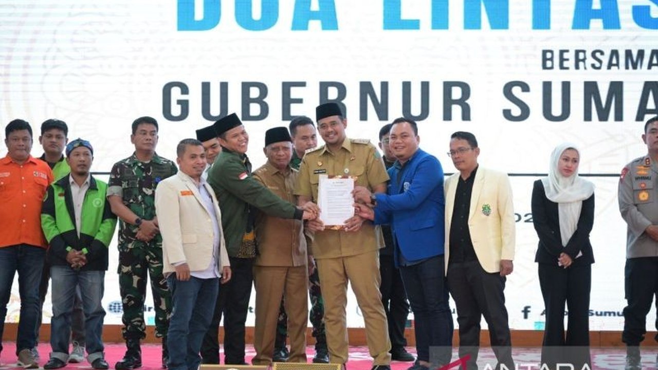 Gubernur Sumut Bobby Nasution menggelar Doa Lintas Agama bersama masyarakat sebagai bentuk apresiasi atas kondisi wilayah yang kondusif dan aman. Apa pesan penting dari acara ini?