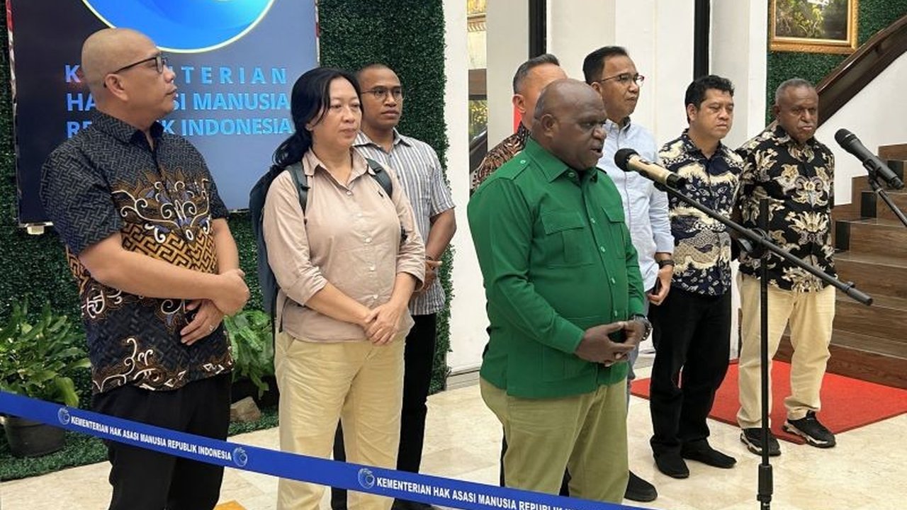 Menteri HAM Natalius Pigai meminta aparat penegak hukum (APH) menerapkan keadilan restoratif bagi aktivis yang ditangkap, terutama jika tidak terlibat tindakan anarkis. Simak selengkapnya!