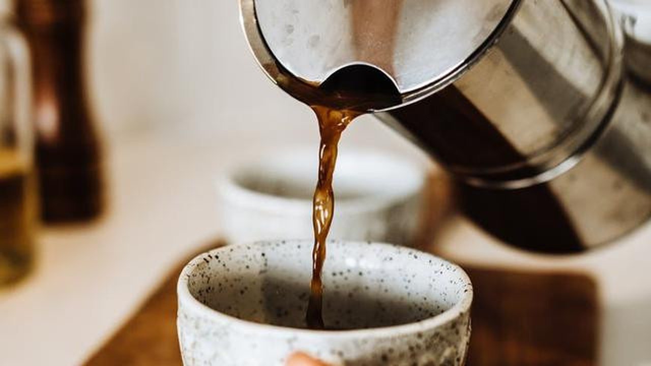 Ilustrasi Mengonsumsi Kopi Credit: pexels.com/Rachel