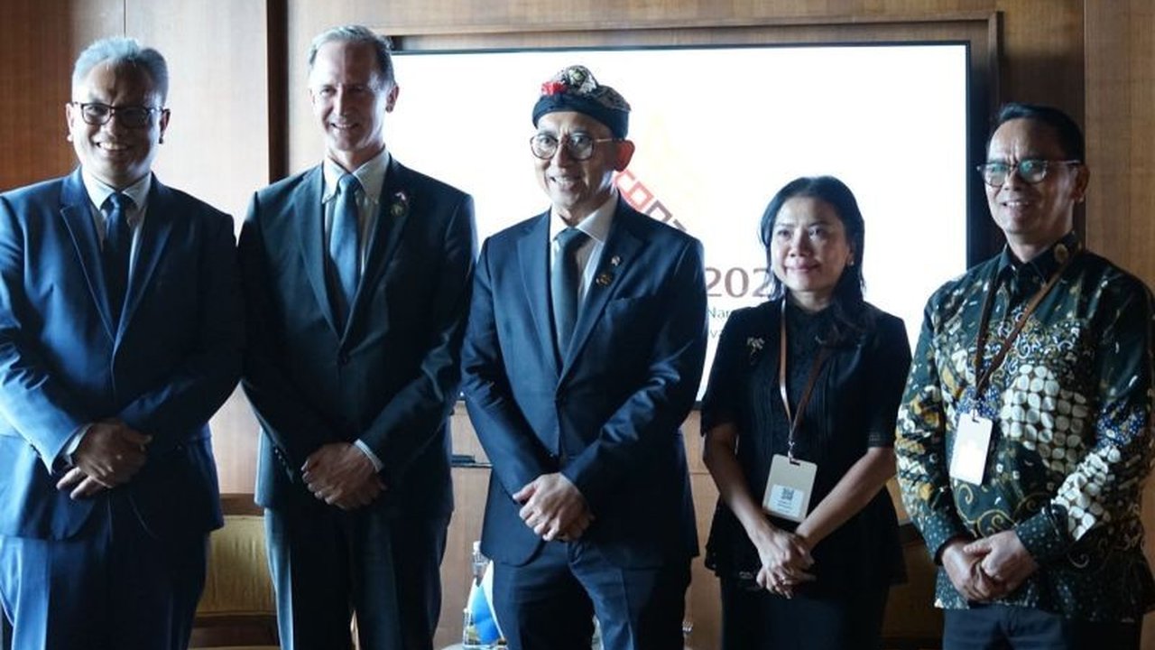 Pemerintah Belanda berkomitmen melanjutkan repatriasi benda budaya Indonesia. Dubes Marc Gerritsen sebut teknis penyerahan akan segera dibahas, membuka jalan bagi diplomasi budaya.