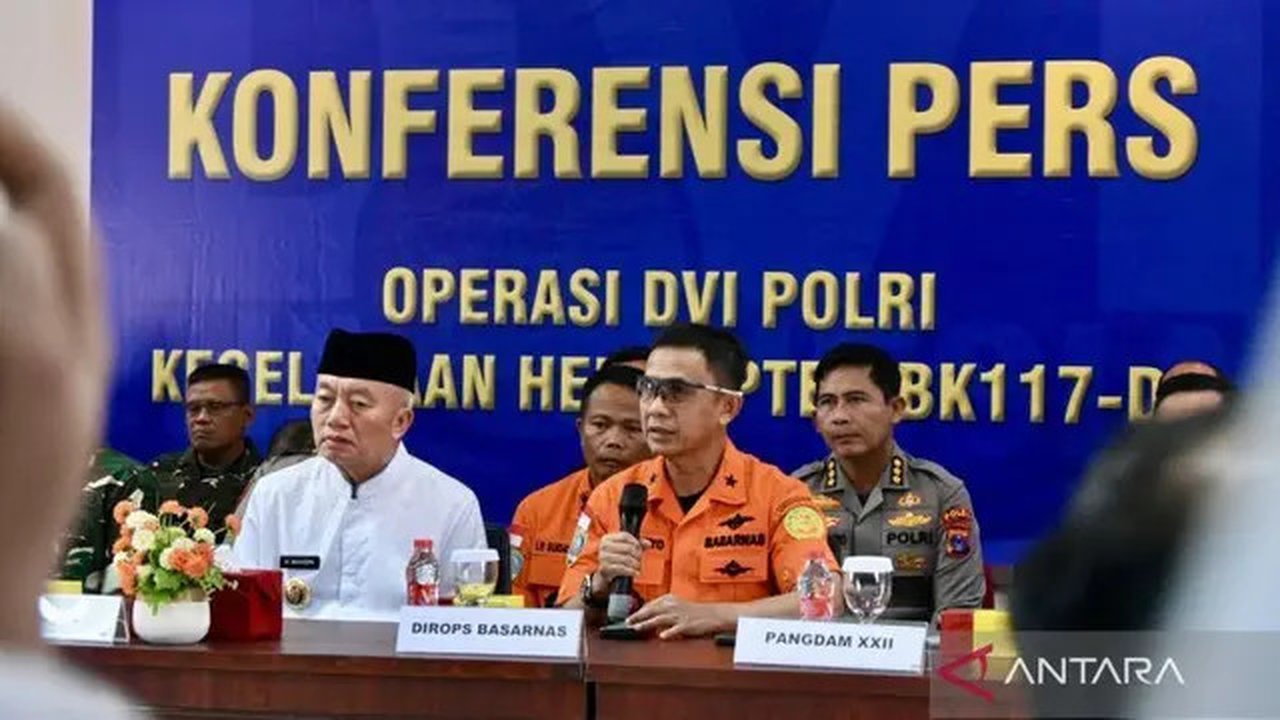 Basarnas ungkapkan perkembangan identifikasi delapan korban kecelakaan helikopter. Foto Antara