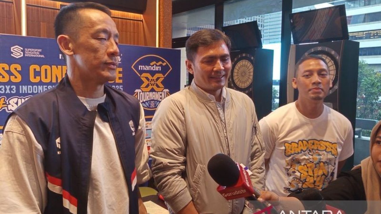 Waketum Perbasi menargetkan Turnamen Basket Sumatera rutin digelar untuk mengembangkan potensi atlet, termasuk bibit unggul setinggi 1,9 meter dari Jambi. Simak selengkapnya!