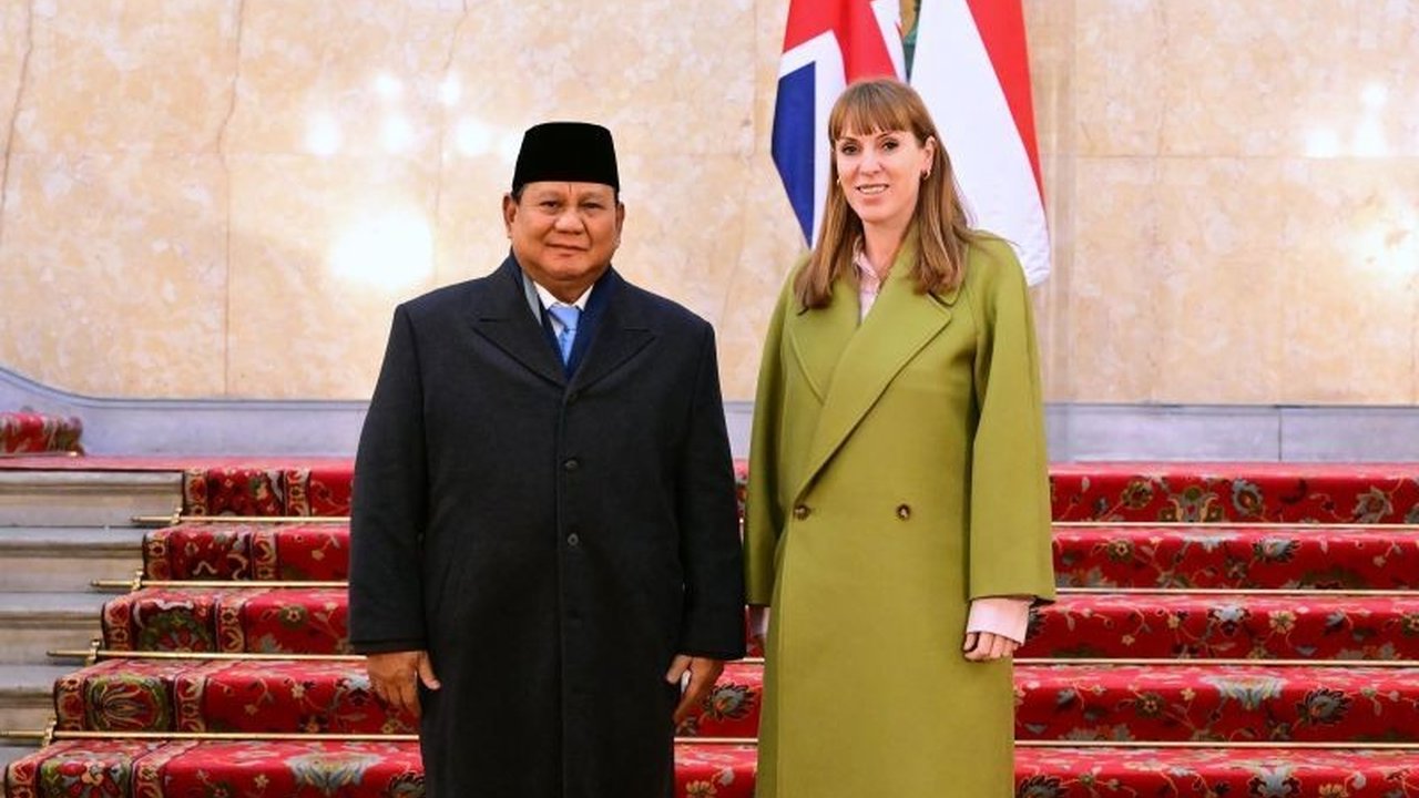 Wakil PM Inggris Angela Rayner Mundur dari jabatannya setelah terbukti gagal membayar bea pembelian properti. Apa detail kesalahan yang ia akui dan bagaimana dampaknya bagi Partai Buruh?
