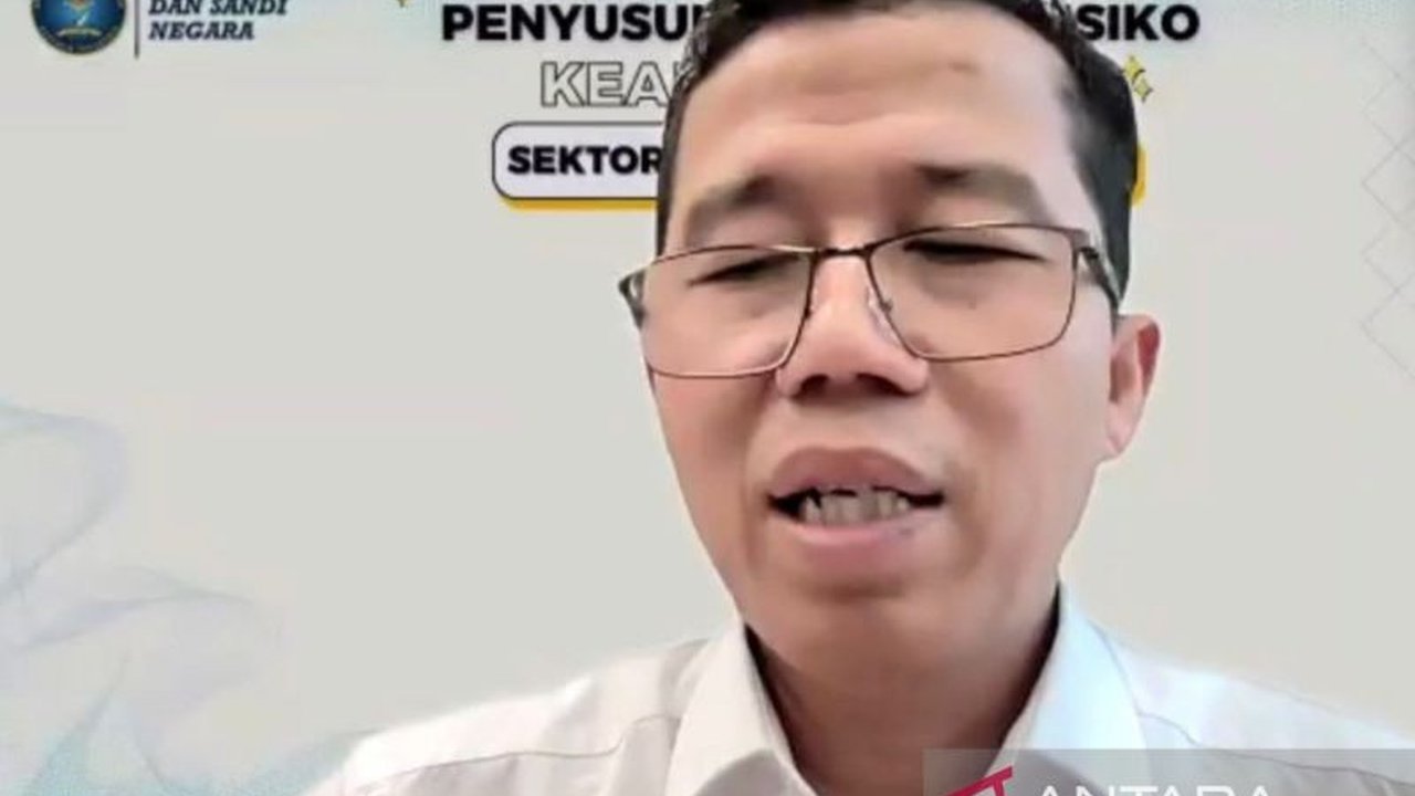 Badan Siber dan Sandi Negara (BSSN) meminta pemerintah daerah mewaspadai web defacement sebagai ancaman siber paling sering. Mengapa insiden ini sangat dominan dan bagaimana cara mengatasinya?