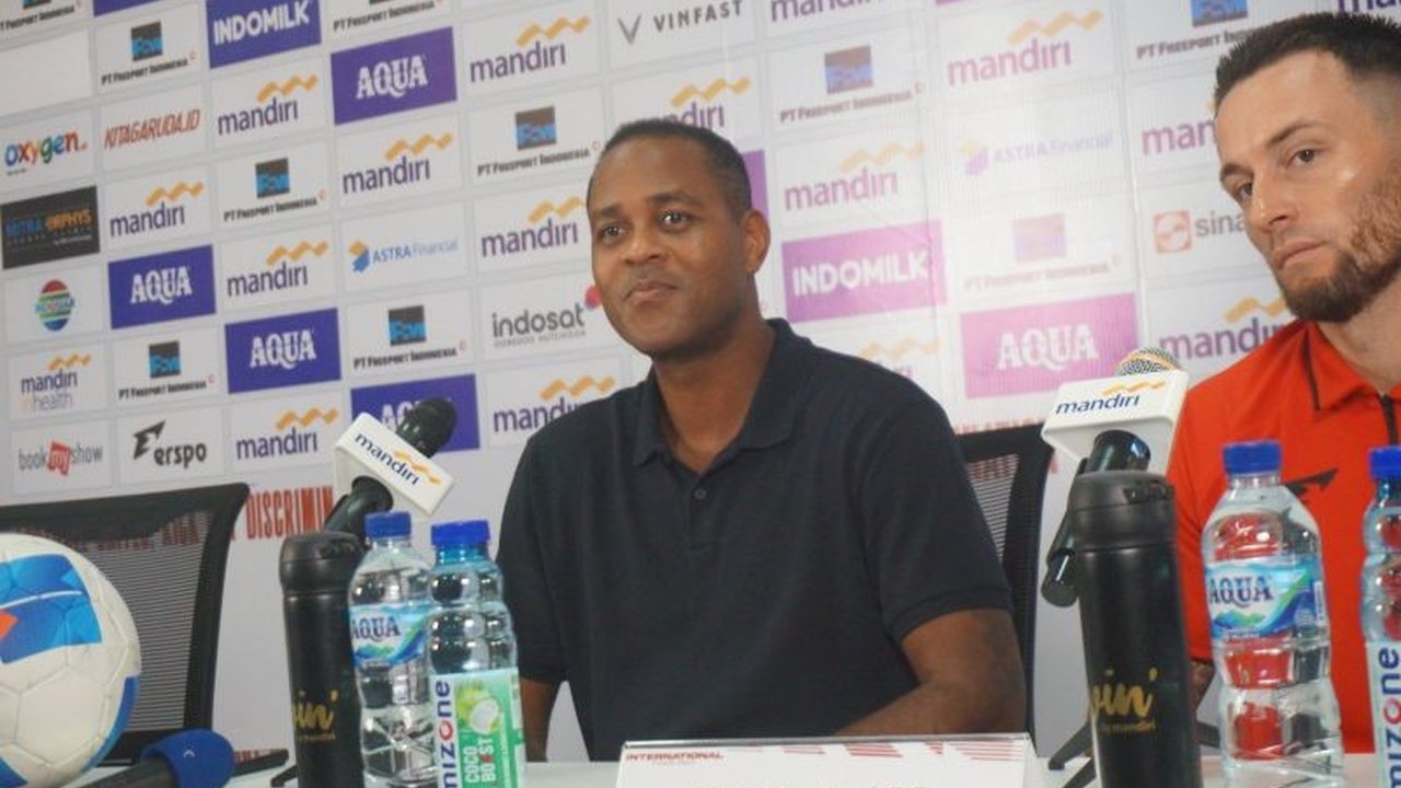 Pelatih Patrick Kluivert mengungkapkan bahwa ia sudah lama mengincar Miliano Jonathans untuk Timnas Indonesia, bahkan sebelum debut impresifnya kontra Taiwan dalam laga FIFA Match Day.