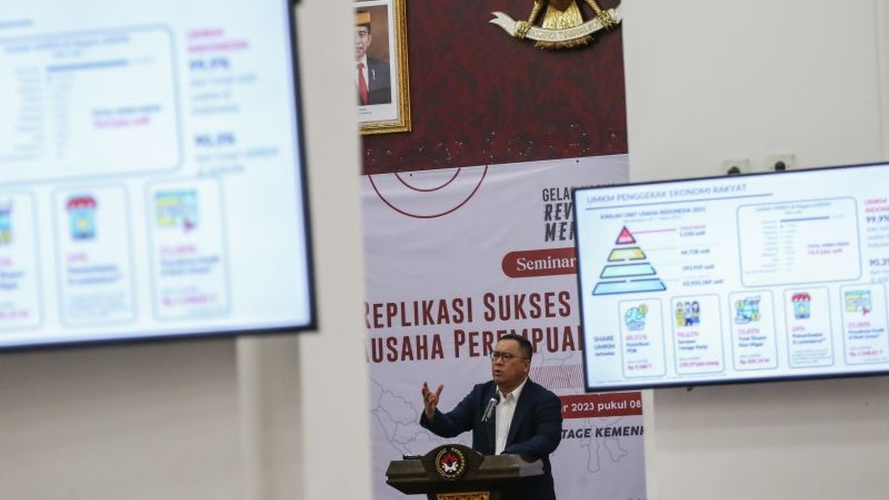 Arif Budimanta, ekonom yang konsisten memperjuangkan Ekonomi Pancasila, telah berpulang. Simak bagaimana pemikirannya membentuk arah ekonomi kerakyatan Indonesia.