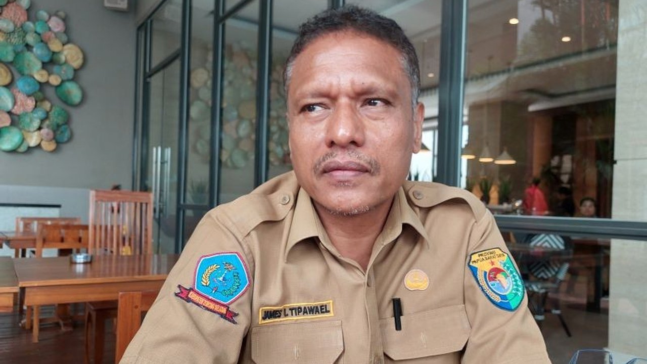 Pemerintah Kabupaten Sorong Selatan (Sorsel) berhasil mencapai akurasi data e-KTP tertinggi di Tanah Papua melalui verifikasi berbasis kampung. Apa rahasia di balik kesuksesan Verifikasi e-KTP Sorong Selatan ini?