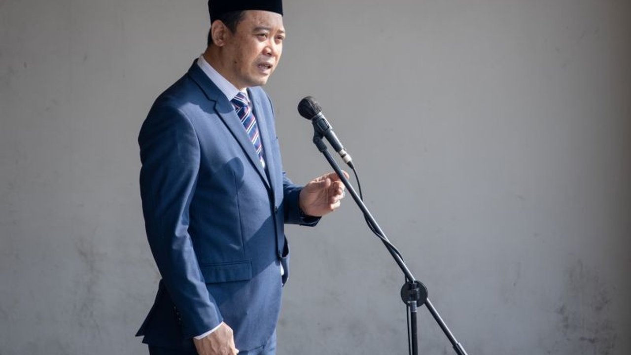 Perumda Tirta Bhagasasi Bekasi melakukan evaluasi menyeluruh terhadap kerja sama dengan penyedia air curah. Langkah ini diambil untuk efisiensi anggaran dan peningkatan layanan, bagaimana dampaknya bagi 330.000 pelanggan?