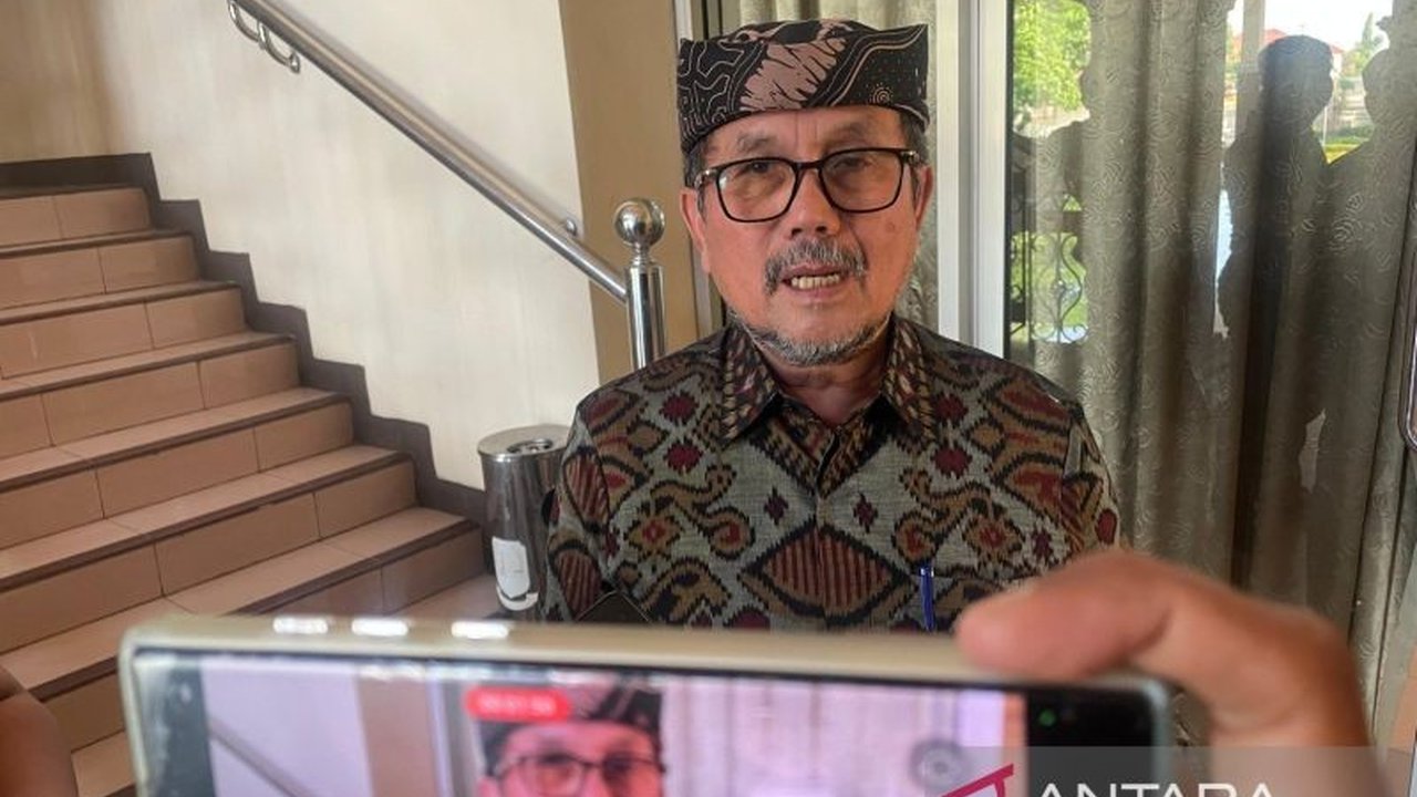 Pemerintah Kabupaten Cirebon resmi mengesahkan Perda CSR Cirebon, sebuah langkah strategis untuk memastikan dana tanggung jawab sosial perusahaan lebih terarah dan berdampak nyata bagi pembangunan daerah. Bagaimana mekanisme barunya?