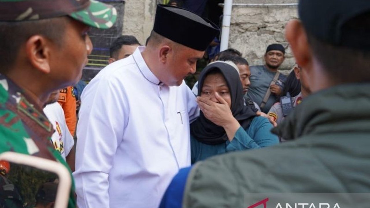 Bupati Bogor Rudy Susmanto memastikan seluruh biaya perawatan medis korban Majelis Ambruk Bogor di Ciomas ditanggung Pemkab. Apa saja bantuan yang diberikan?