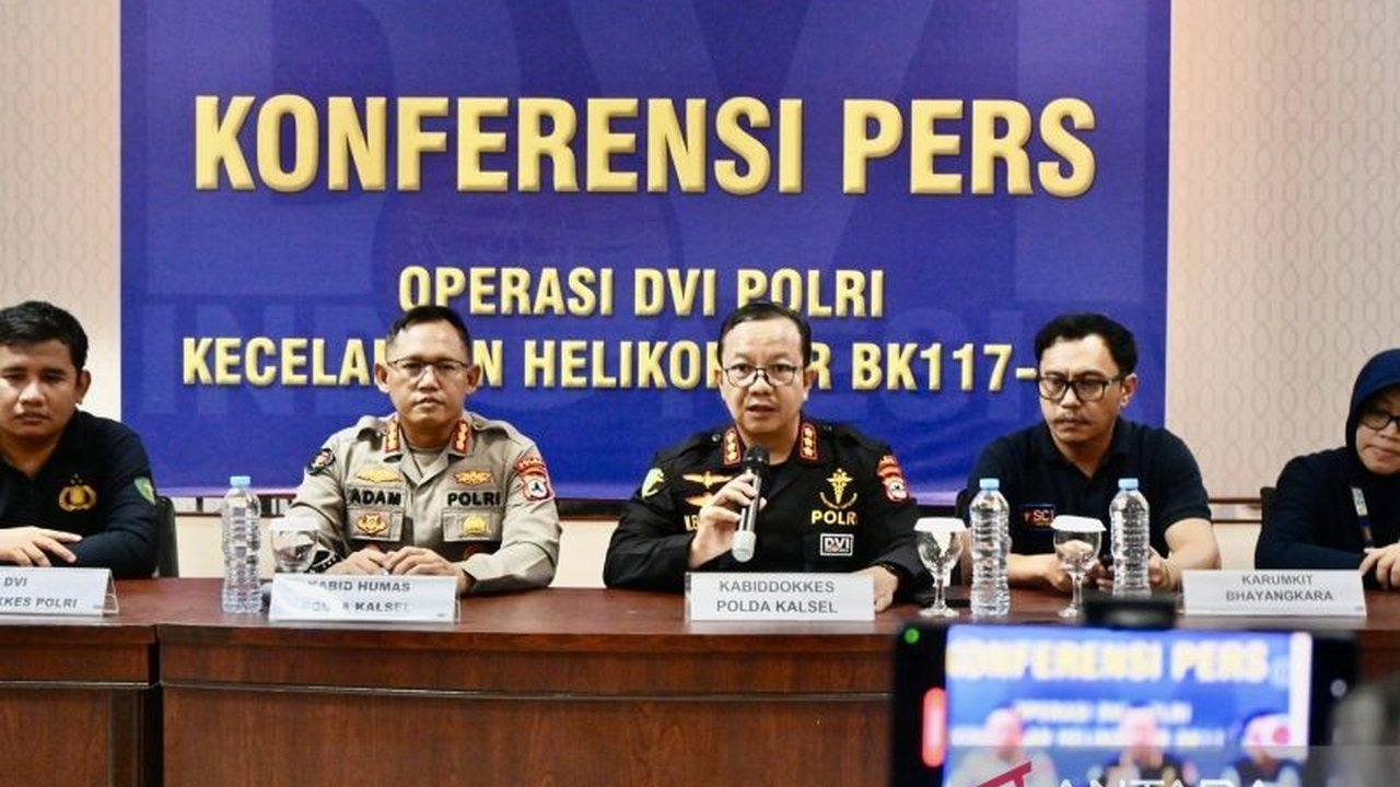 Dua jasad WNI korban helikopter jatuh di Kalsel yang hangus terbakar akan menjalani tes DNA oleh Tim DVI. Penasaran mengapa proses tes DNA ini krusial untuk identifikasi?