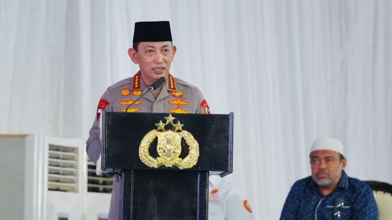 Kapolri Jenderal Listyo Sigit Prabowo mengajak seluruh elemen masyarakat untuk terus menjaga persatuan bangsa di tengah dinamika, mengingatkan pentingnya persatuan demi Indonesia maju.