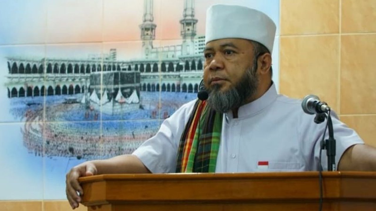 Gubernur Bengkulu Helmi Hasan mendorong peran masjid lebih luas sebagai Masjid Pusat Kehidupan Umat. Temukan bagaimana masjid bisa menjadi pusat persaudaraan dan pendidikan.