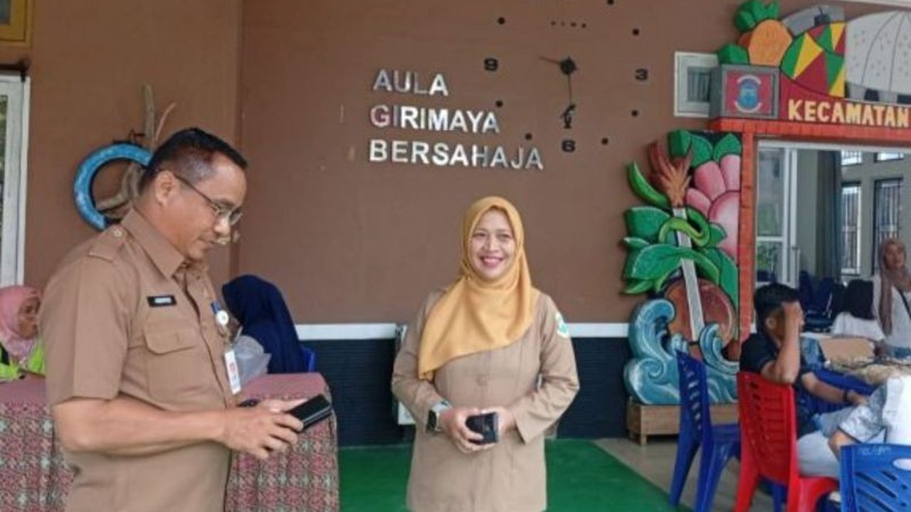 Pemerintah Kota Pangkalpinang menggelar Gerakan Pangan Murah Pangkalpinang serentak di 7 kecamatan. Langkah ini bertujuan menjaga stabilitas harga dan ketersediaan bahan pokok strategis, sekaligus meringankan beban masyarakat. Penasaran detailnya?