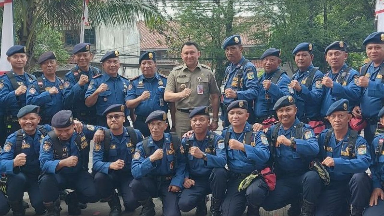 Wali Kota Jakarta Utara menegaskan Relawan Pemadam Kebakaran (Redkar) adalah ujung tombak pencegahan kebakaran di tengah masyarakat. Penasaran bagaimana Redkar Jakarta Utara mengasah kemampuannya?