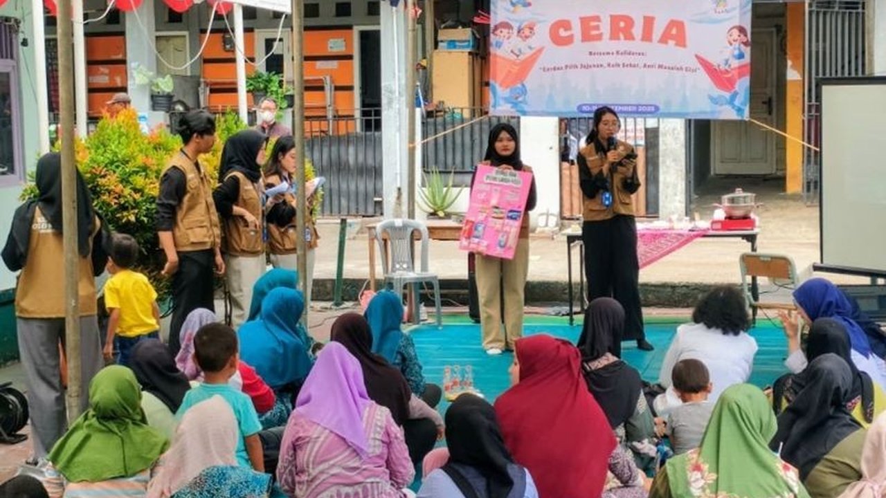 Puluhan ibu dan balita di Kalideres Jakarta Barat baru saja mengikuti penyuluhan penting tentang jajanan sehat. Cari tahu bagaimana edukasi ini bisa mengubah kebiasaan dan mencegah masalah gizi!