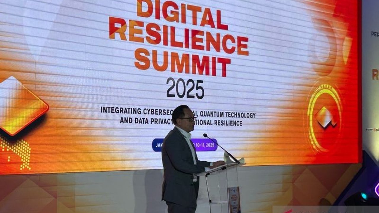 Wakil Menteri BUMN Kartika Wirjoatmodjo membeberkan keberhasilan Transformasi Digital Pembayaran Nasional Indonesia, yang kini tak lagi bergantung pada asing. Ingin tahu bagaimana sistem ini memperkuat ketahanan digital?