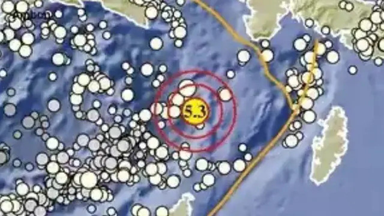 Gempa Magnitudo 5,3 mengguncang wilayah Maluku Tenggara, Kamis sore (11/9/2025), pukul 16.06.28 WIB. (Liputan6.com/ Dok BMKG)