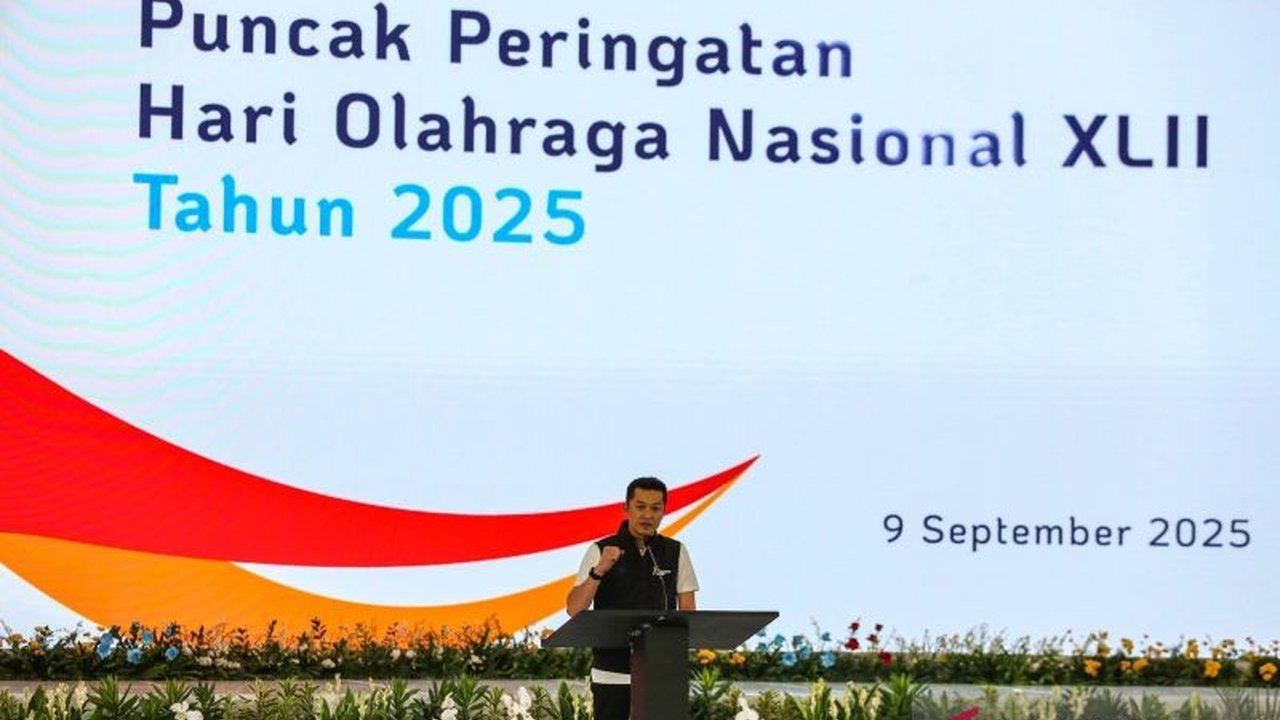 Wakil Menteri Pemuda dan Olahraga Taufik Hidayat mengungkap deretan **kebijakan Dito Ariotedjo** yang strategis, meninggalkan dampak besar bagi kemajuan olahraga nasional meski masa jabatannya singkat. Penasaran apa saja warisannya?