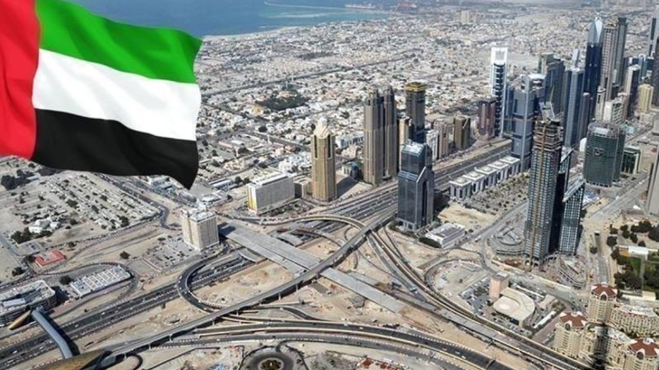Kecaman UEA terhadap Netanyahu atas pernyataan bermusuhan terhadap Qatar memicu kekhawatiran serius. UEA menegaskan keamanan Qatar adalah bagian tak terpisahkan dari GCC, pertaruhkan stabilitas regional?