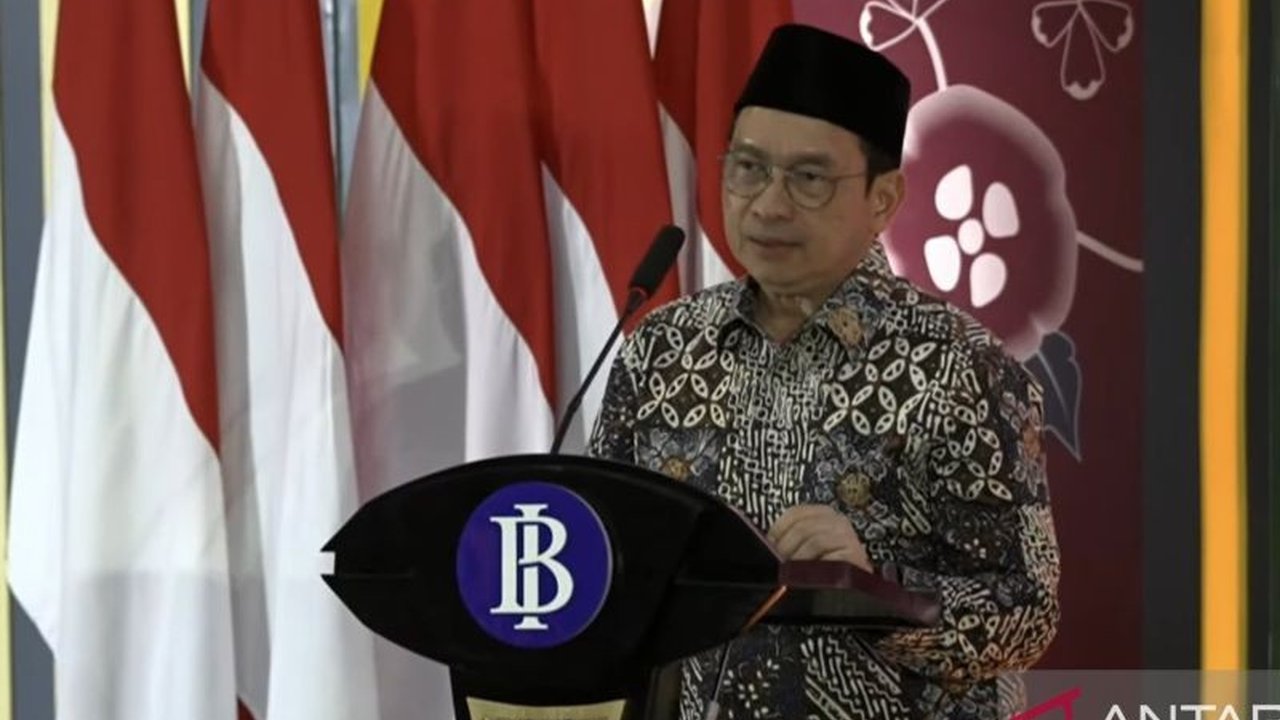 Direktur Eksekutif BI menyatakan Ekonomi Syariah memiliki potensi besar menopang kemajuan Indonesia. Simak mengapa sektor ini tumbuh pesat dan perannya bagi negeri!
