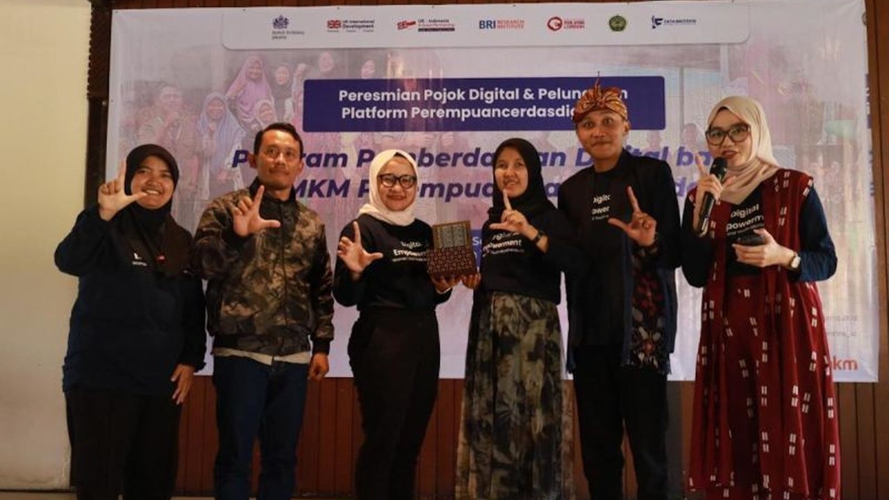 BRI Research Institute (BRIRINS) bersama Kedubes Inggris meluncurkan platform 'Perempuan Cerdas Digital' untuk menguatkan UMKM Perempuan Digitalisasi, memperluas inklusi ekonomi, dan akses pasar berkelanjutan.