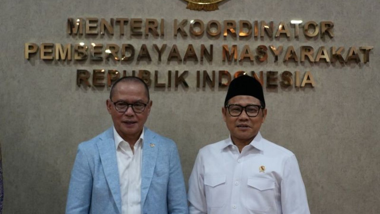 Pemerintah Indonesia tingkatkan perlindungan pekerja migran melalui aliansi kuat dua kementerian, menargetkan 425 ribu penempatan di 2025. Apa saja langkah strategisnya?