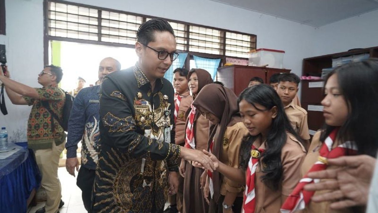 Wali Kota Medan Rico Tri Putra Waas menegaskan peran krusial pemerintah, sekolah, dan orang tua sebagai benteng utama dalam Perlindungan Anak dari Narkotika, khususnya usia 12-14 tahun.