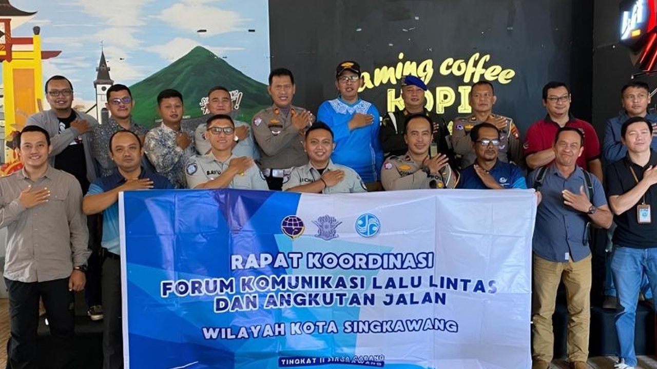 Pangdam XII/Tanjungpura melantik 1.114 prajurit Tamtama Infanteri, menekankan peran mereka sebagai prajurit multiperan yang tak hanya menjaga kedaulatan, tapi juga motor pembangunan bangsa. Penasaran bagaimana mereka akan beraksi?
