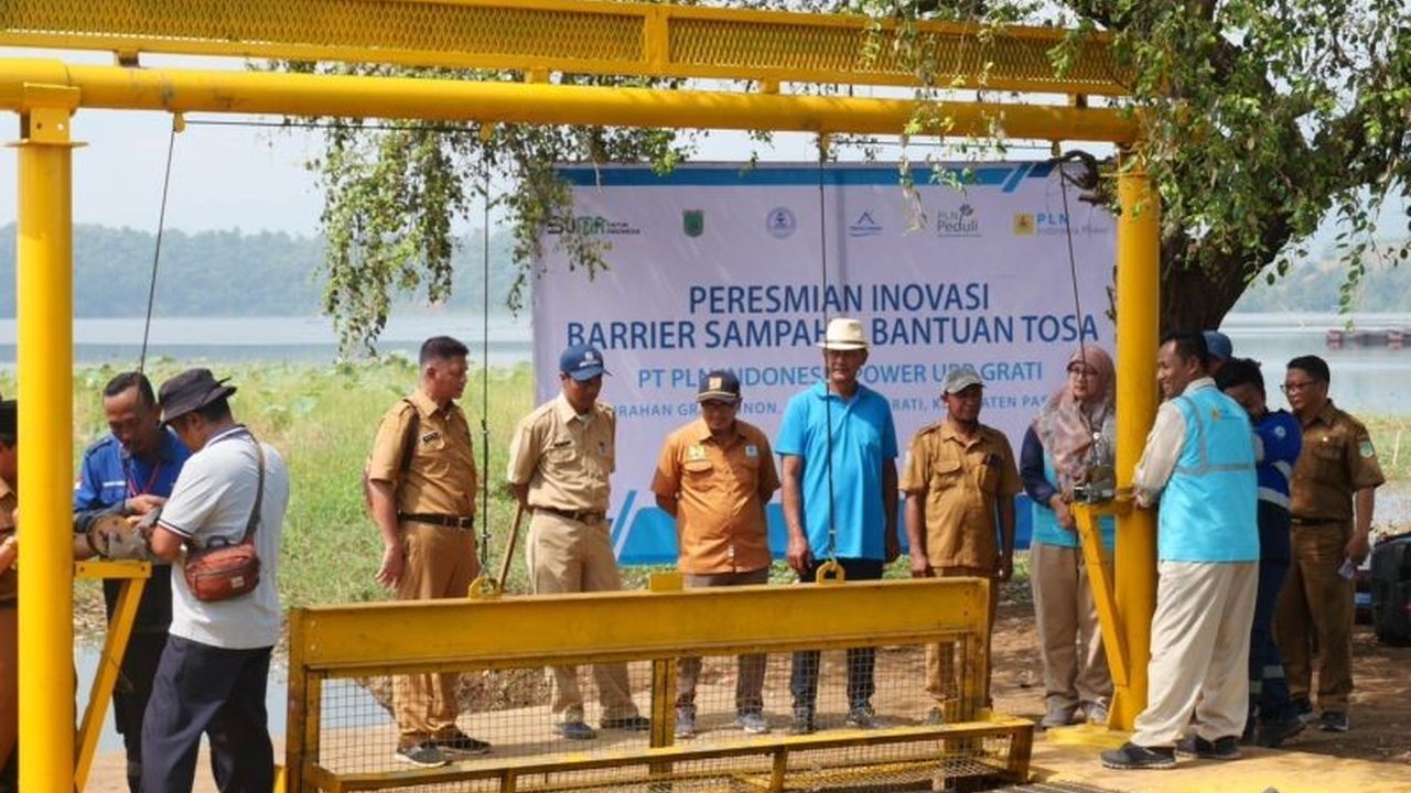 PLN IP meluncurkan program Ranu Lestari 2025 di Danau Ranu, Pasuruan, untuk mengatasi pencemaran, menyelamatkan ikan lempuk, dan memberdayakan masyarakat. Simak inovasi menariknya!