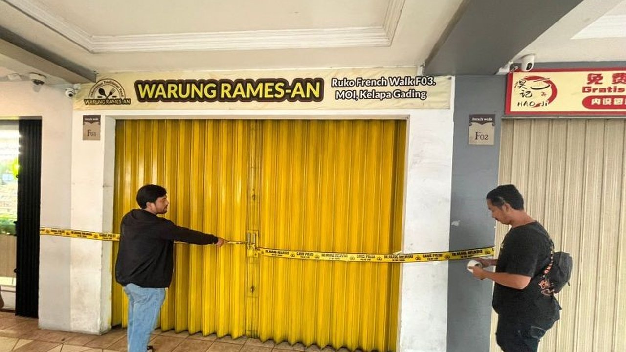 Sebuah ledakan tabung gas mengguncang Ruko French Walk F03 Mall Of Indonesia (MOI) Kelapa Gading, Jakarta Utara, melukai enam orang. Polisi kini dalam penyelidikan intensif.