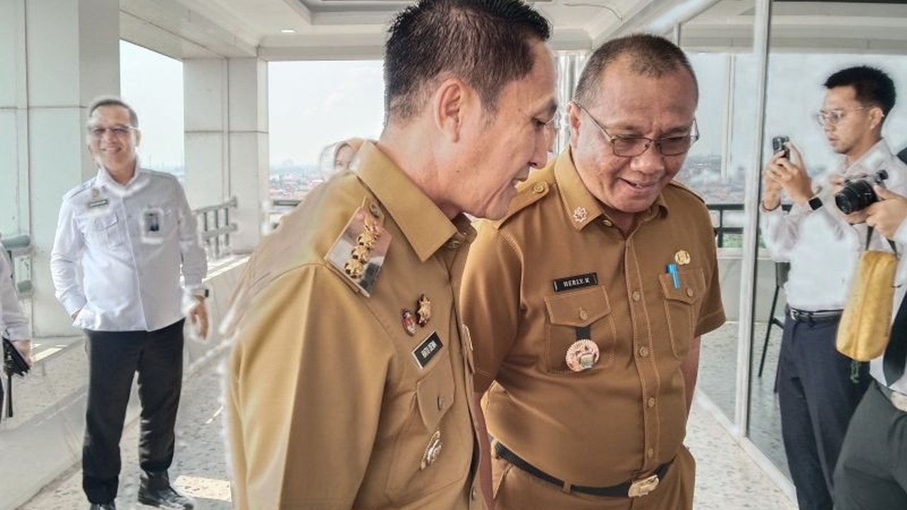 Pemerintah Kota Palembang serius menggarap proyek Perbaikan Drainase Palembang di aliran Sungai Musi. Langkah ini diambil untuk antisipasi banjir musiman, apakah ancaman genangan akan berakhir?