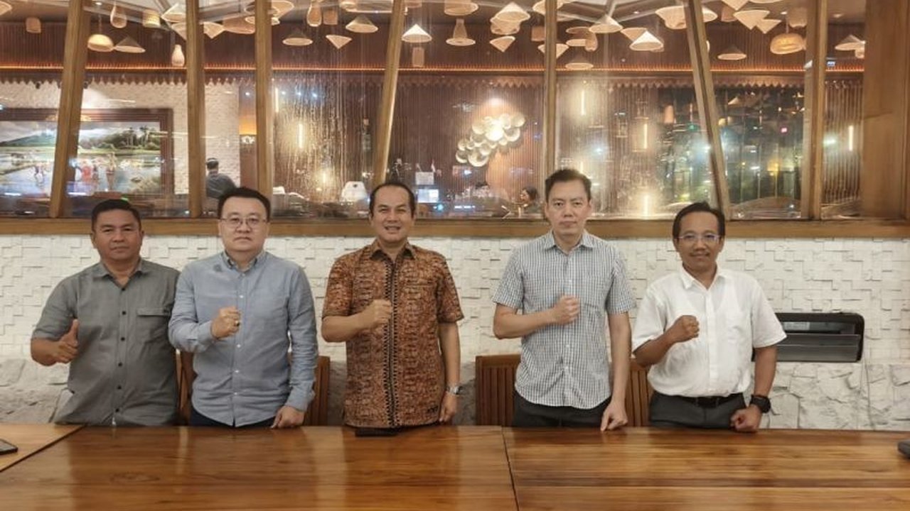 Tiga asosiasi pengusaha besar di Indonesia menyatakan dukungan penuh terhadap rekomendasi MUI untuk jaminan halal MBG, sekaligus siap penuhi kebutuhan program dengan kapasitas produksi dalam negeri yang melimpah.