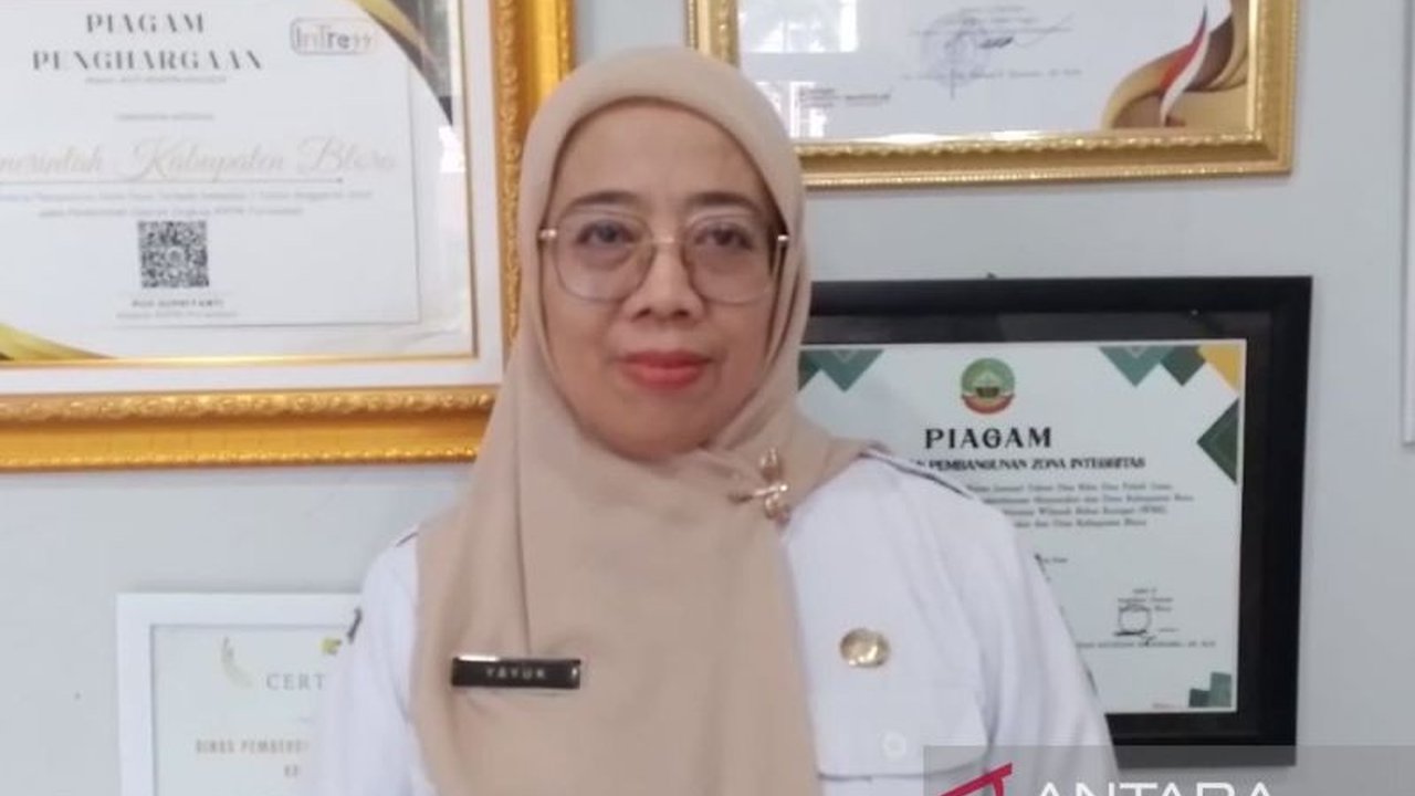 Pemerintah Kabupaten Blora mengalokasikan Rp43,07 miliar Bantuan Keuangan Blora untuk 136 desa di tahun 2025. Dana ini fokus pada infrastruktur, ekonomi, kesehatan, dan pariwisata, siapkah desa Anda menerima manfaatnya?