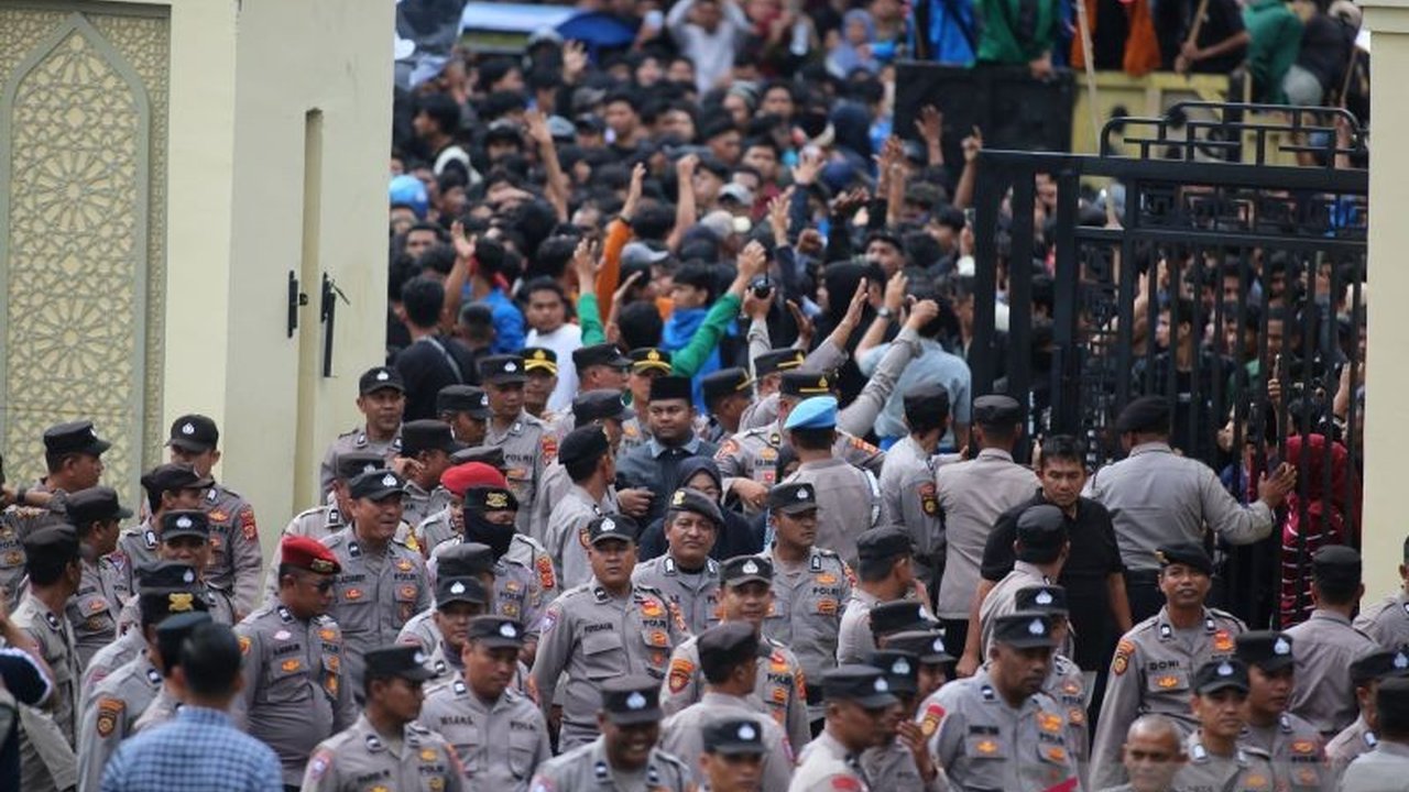 KSPSI AGN Sumut tegaskan dukungan penuh kepada Polri dalam menjaga supremasi sipil dan menindak pelaku kerusuhan Agustus 2025, sekaligus mendorong keadilan restoratif.