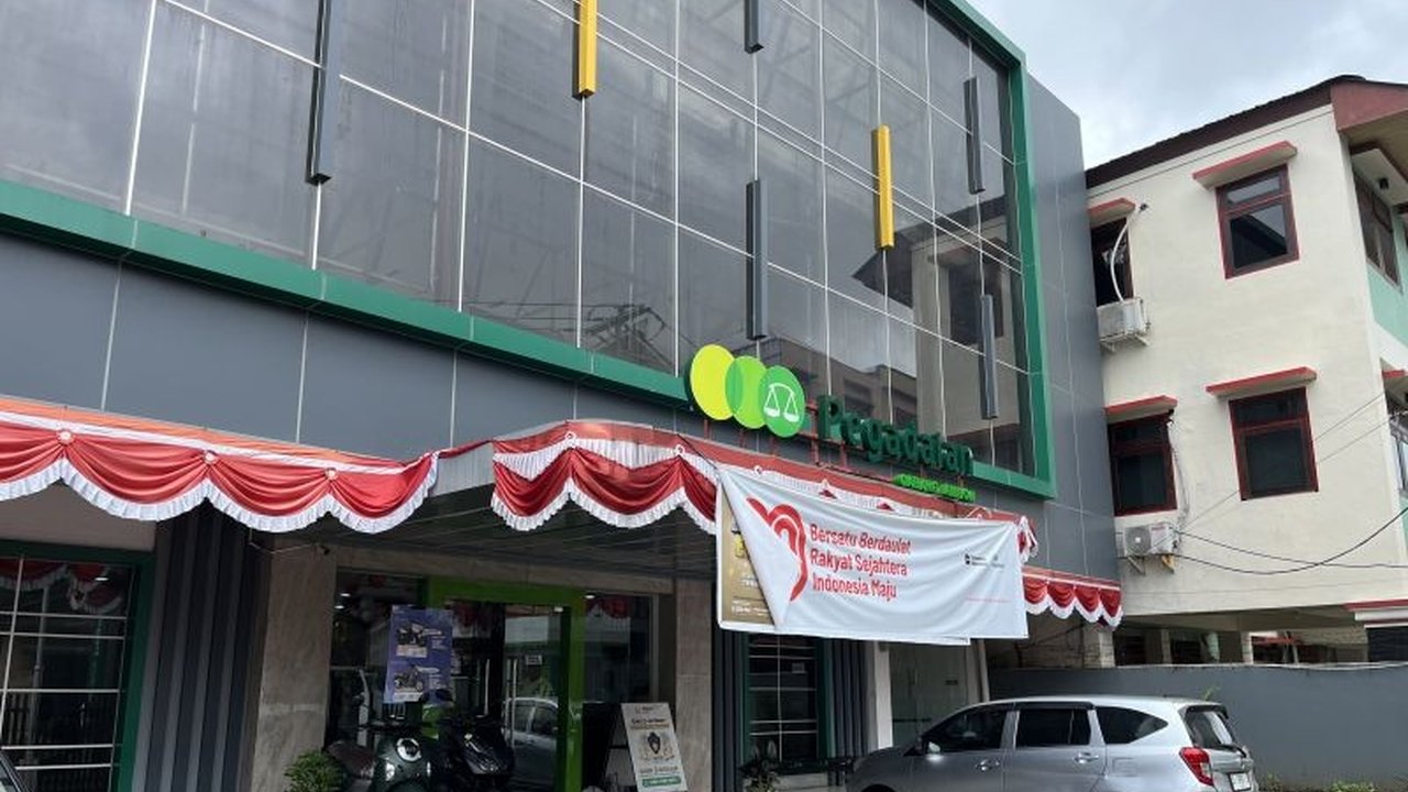 Program Pegadaian Kampus Emas di Maluku aktif menyasar mahasiswa baru untuk mendorong literasi keuangan, investasi, dan perencanaan finansial sejak dini. Simak selengkapnya!