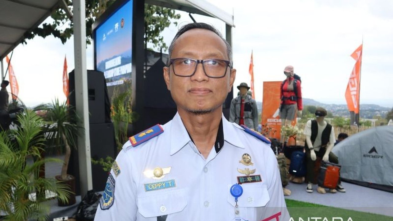 Maskapai Scoot akan segera membuka rute penerbangan internasional Bandara Komodo Singapura-Labuan Bajo PP pada Desember 2025, menggantikan Jetstar Asia dan menambah konektivitas Labuan Bajo.