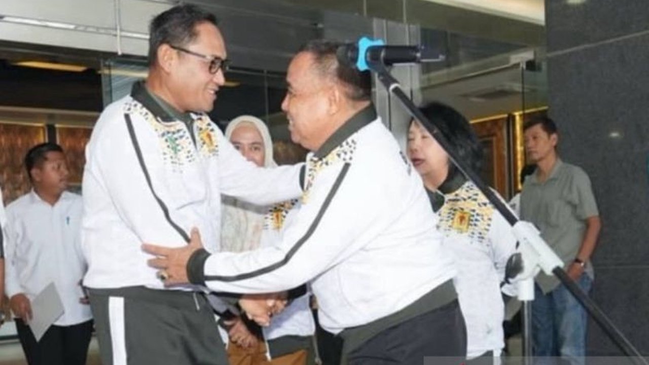 Sebanyak 71 Mahasiswa Kaltim dilepas untuk berlaga di POMNAS XIX Jawa Tengah. Bisakah mereka melampaui capaian peringkat 7 sebelumnya dan membawa pulang lebih banyak medali?