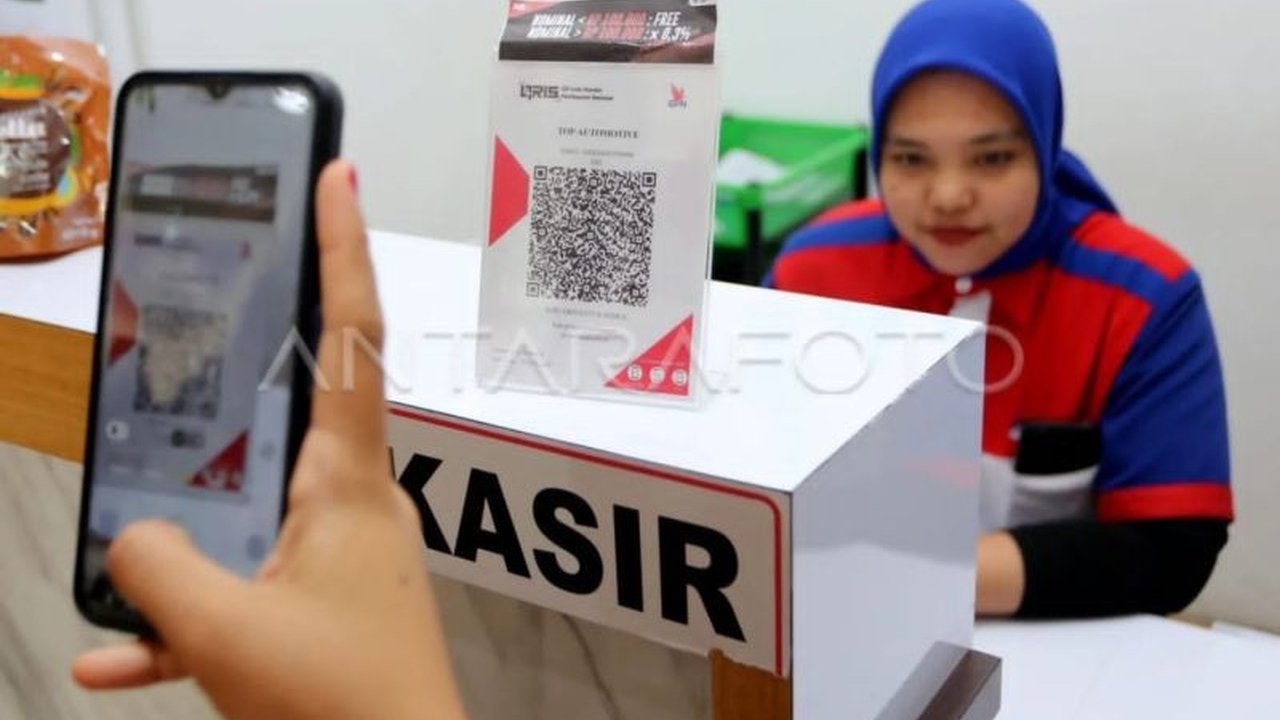 Nilai transaksi QRIS Aceh mencapai Rp1,38 triliun hingga Juli 2025, naik signifikan 22,23 persen. Apa yang mendorong pertumbuhan pesat ini dan bagaimana BI Aceh mendukungnya?