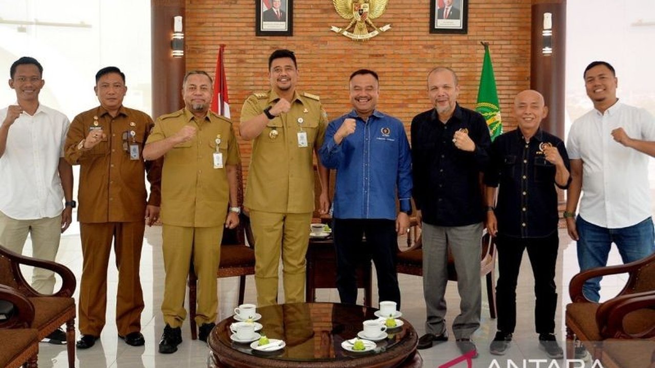 Gubernur Sumut Bobby Nasution meminta insan pers mendukung dan menyukseskan program PHTC yang meliputi sekolah dan berobat gratis. Apa saja program unggulan lainnya?