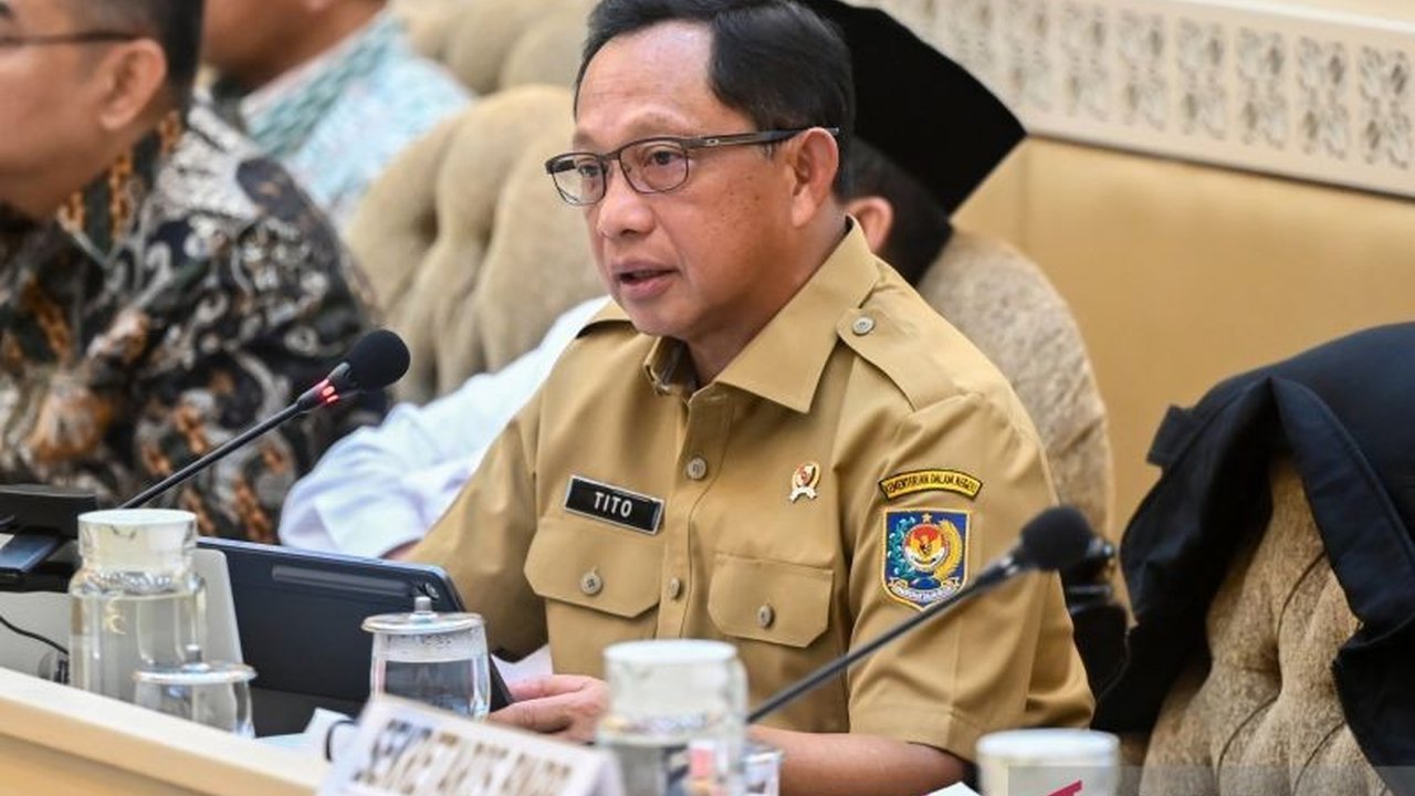 Mendagri Tito Karnavian meminta Pemda fokus pada peningkatan kualitas SDM untuk wujudkan Indonesia Emas 2045. Akankah bonus demografi jadi kekuatan utama?