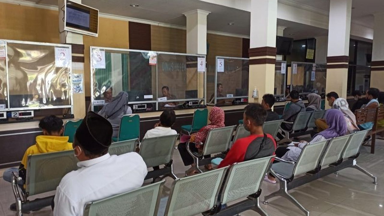 Dispendukcapil Ponorogo mencatat lonjakan permohonan perubahan kolom agama pada KTP menjadi 
