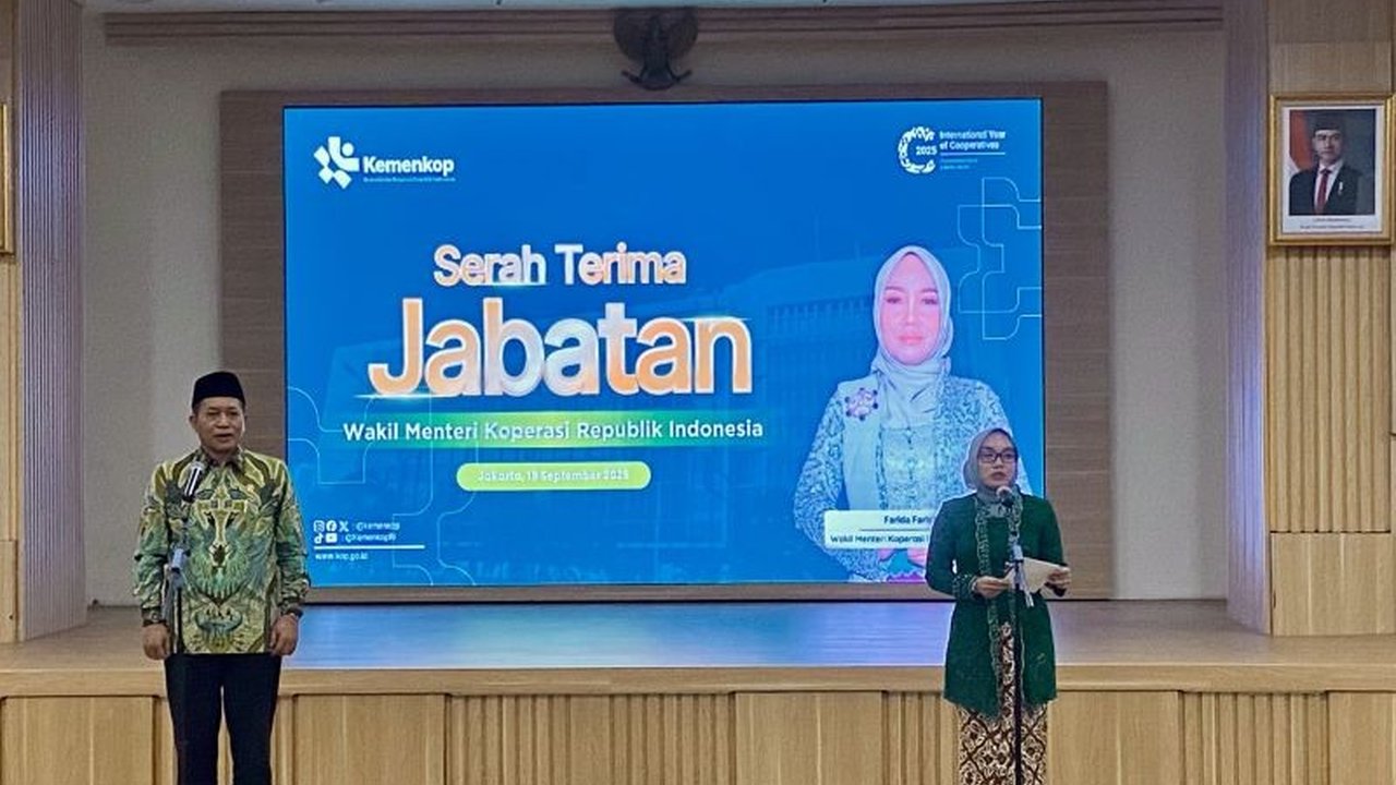 Menteri Koperasi Ferry Juliantono menyebut program Kopdes Merah Putih sebagai pertaruhan besar bagi masa depan ekonomi desa. Akankah 20 ribu koperasi ini mengubah wajah pedesaan?