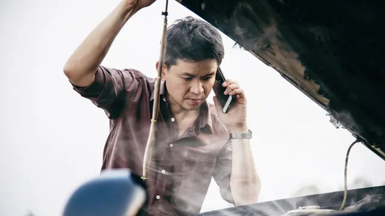 Ilustrasi Mesin Overheat pada Mobil (freepik/jcomp)
